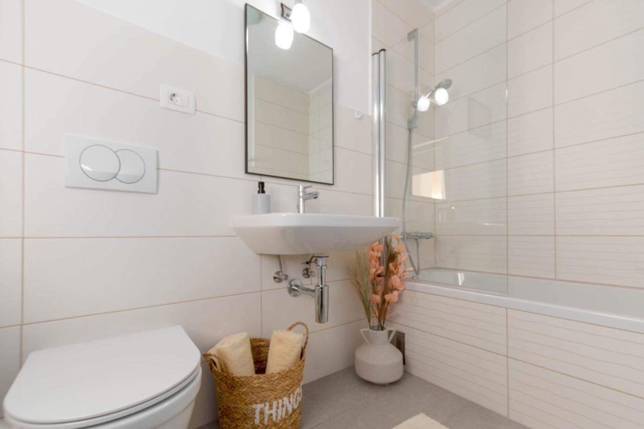 Newly Renovated Holiday Apartment Sirius Poreč Zewnętrze zdjęcie