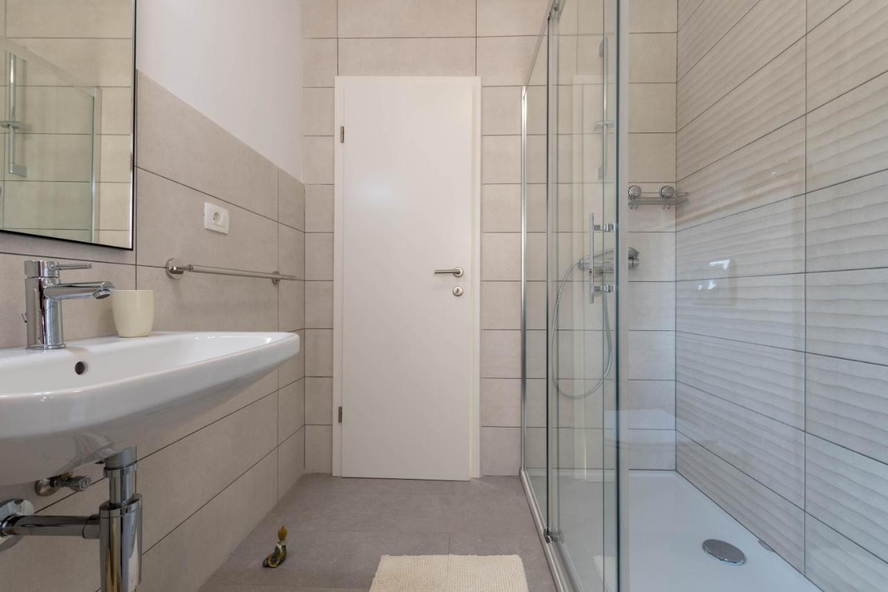 Newly Renovated Holiday Apartment Sirius Poreč Zewnętrze zdjęcie