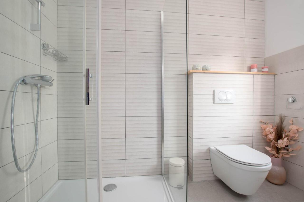 Newly Renovated Holiday Apartment Sirius Poreč Zewnętrze zdjęcie